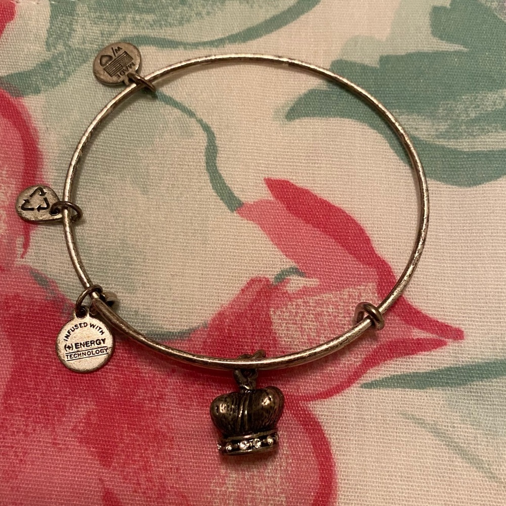 Alex & Ani King’s Crown Silver Finish Bangle